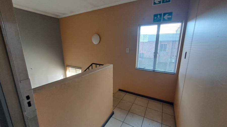 To Let Commercial Property for Rent in Waverley Gauteng