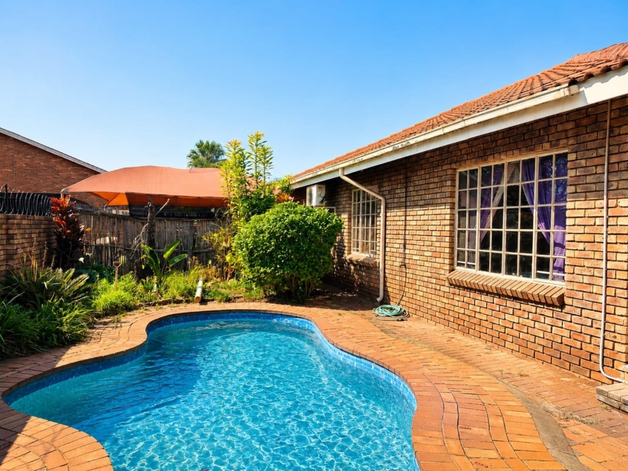 3 Bedroom Property for Sale in Silverton Gauteng