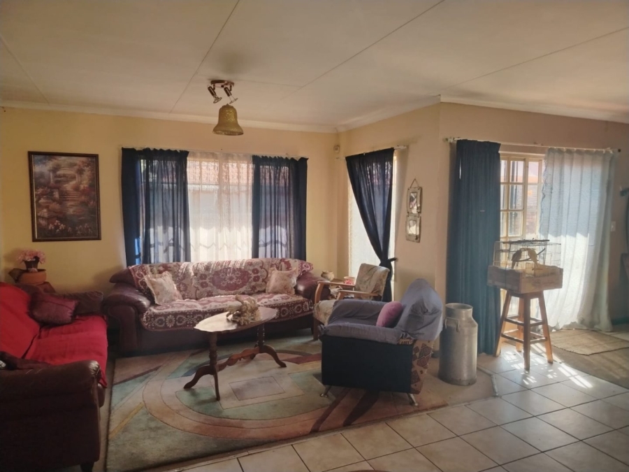 3 Bedroom Property for Sale in Silverton Gauteng