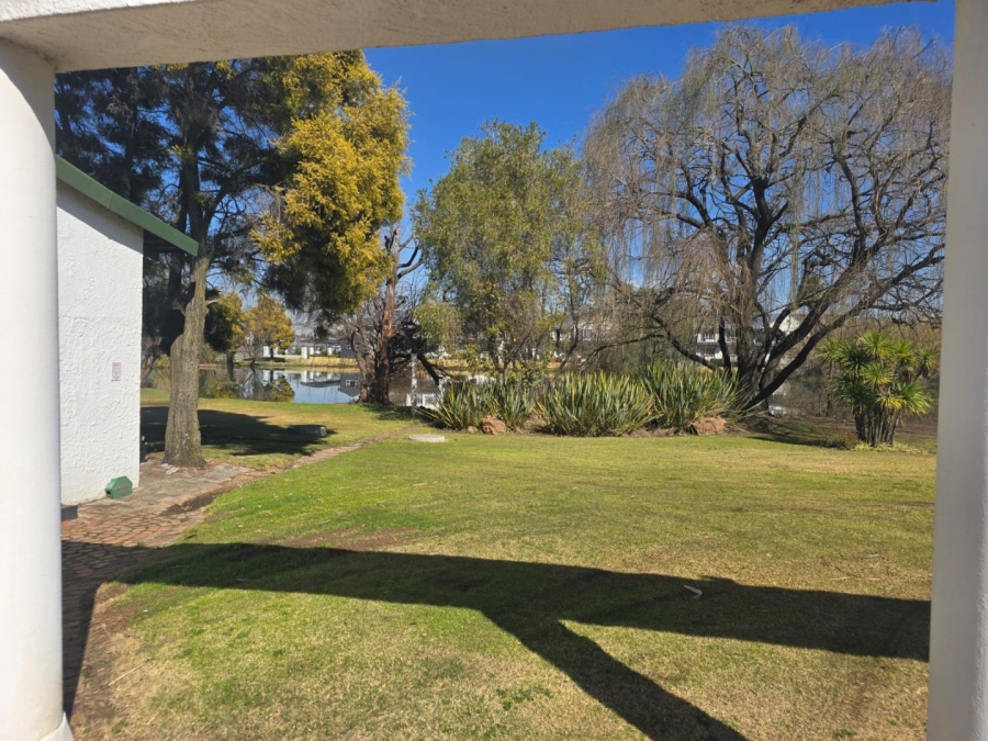 To Let Commercial Property for Rent in Bartlett Gauteng