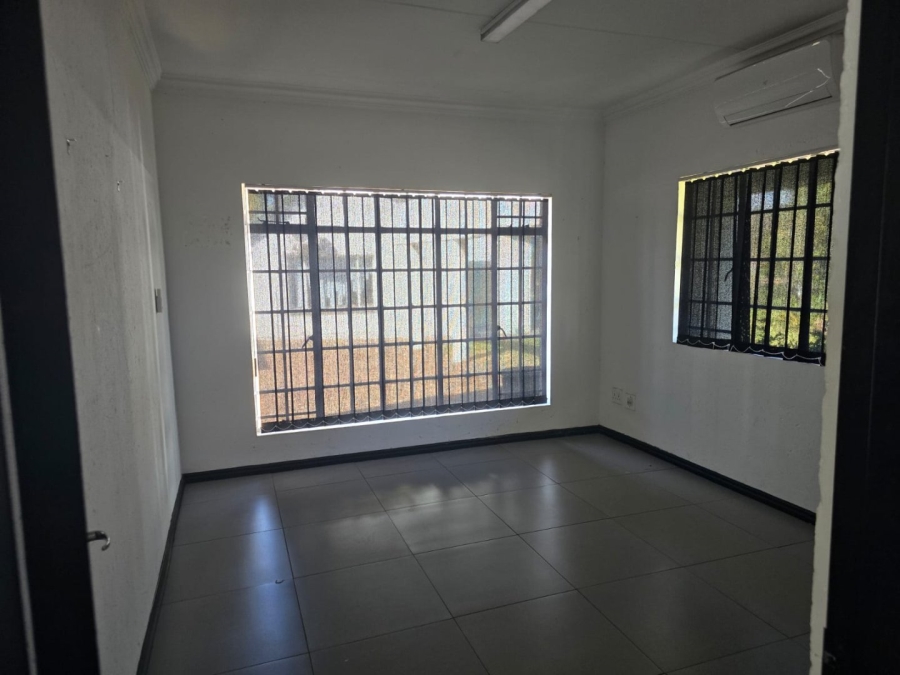 To Let Commercial Property for Rent in Bartlett Gauteng