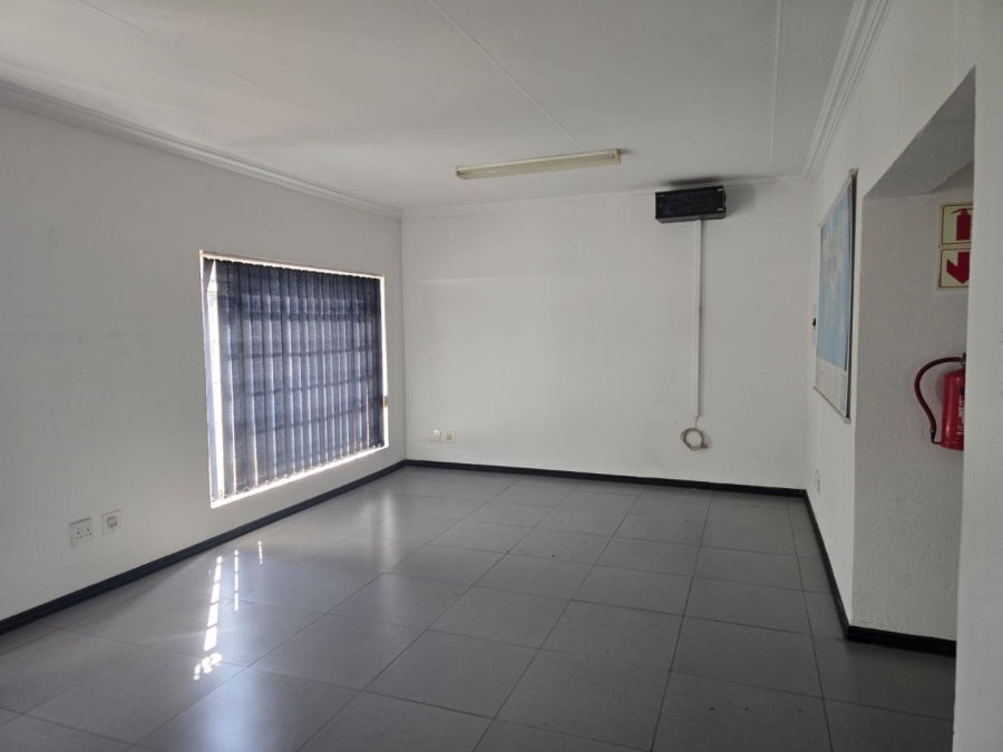 To Let Commercial Property for Rent in Bartlett Gauteng