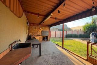4 Bedroom Property for Sale in Verwoerdpark Gauteng