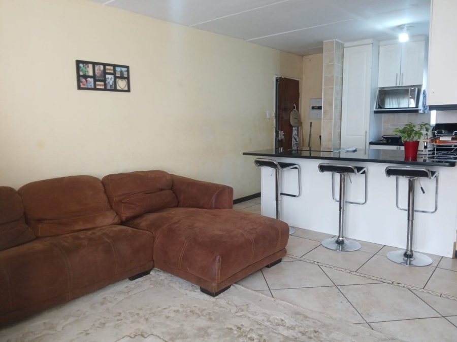 2 Bedroom Property for Sale in Lyndhurst Gauteng