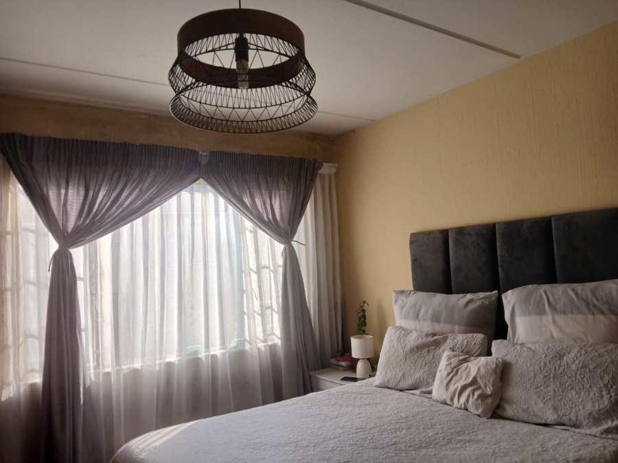 2 Bedroom Property for Sale in Lyndhurst Gauteng