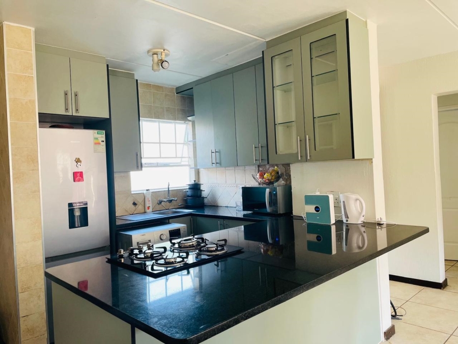2 Bedroom Property for Sale in Lyndhurst Gauteng