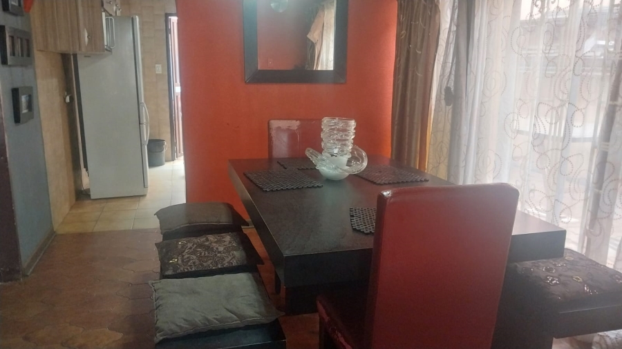 3 Bedroom Property for Sale in Mapetla Gauteng