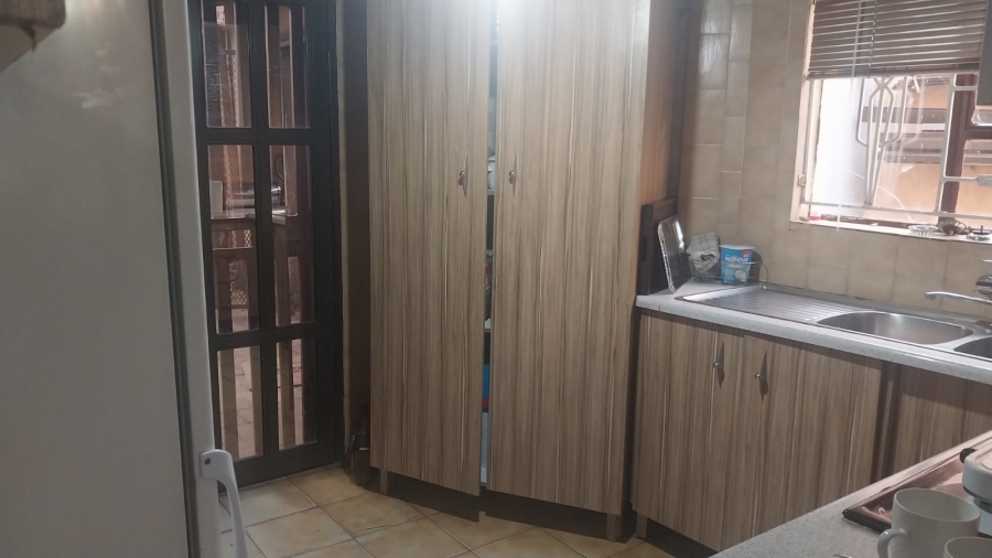 3 Bedroom Property for Sale in Mapetla Gauteng