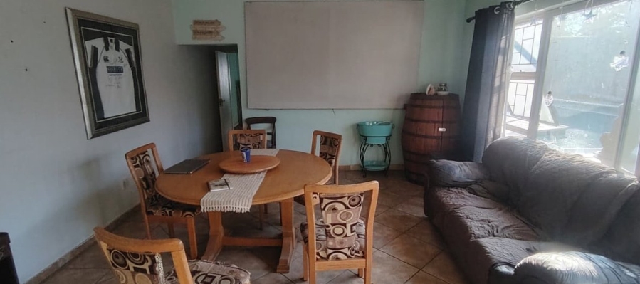 4 Bedroom Property for Sale in Homestead Gauteng