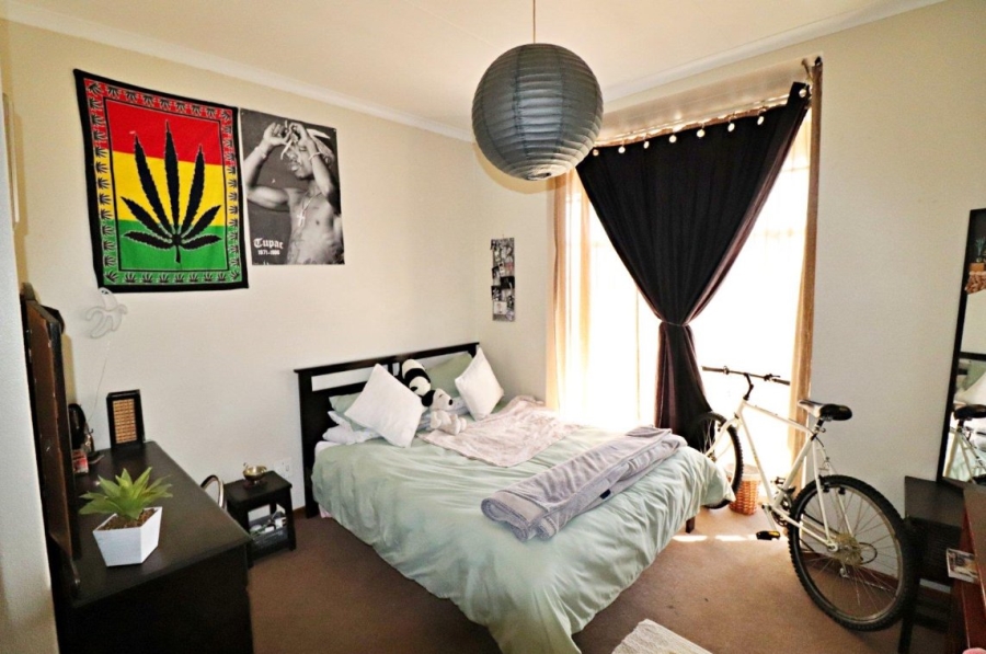 2 Bedroom Property for Sale in Symhurst Gauteng