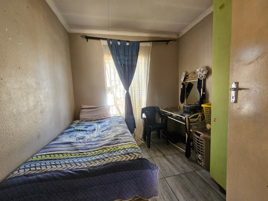 3 Bedroom Property for Sale in Crystal Park Gauteng