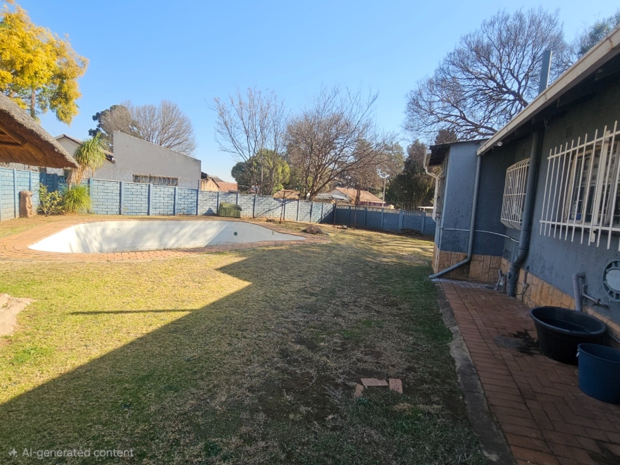 3 Bedroom Property for Sale in Crystal Park Gauteng