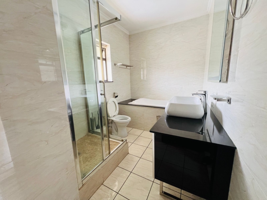 2 Bedroom Property for Sale in Maroeladal Gauteng