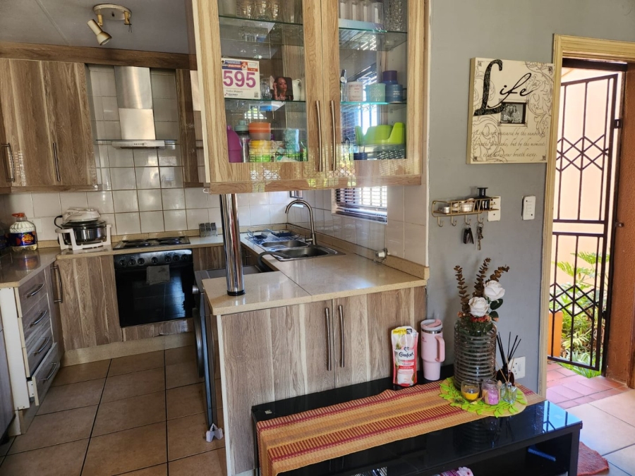 To Let 3 Bedroom Property for Rent in Winchester Hills Gauteng