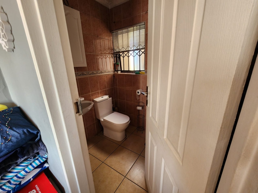 To Let 3 Bedroom Property for Rent in Winchester Hills Gauteng