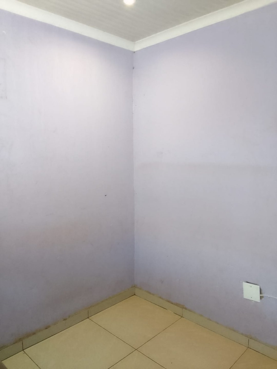 2 Bedroom Property for Sale in Vosloorus Gauteng
