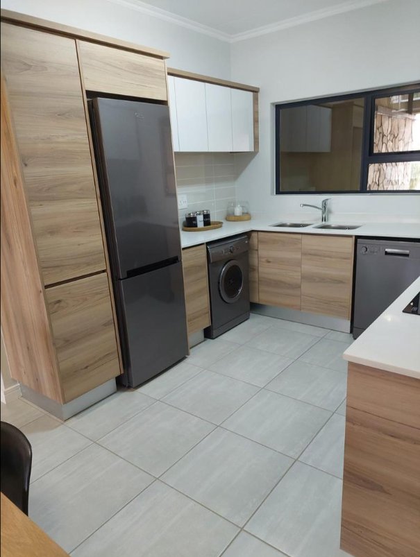 To Let 3 Bedroom Property for Rent in Waterfall Gauteng
