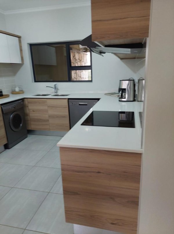 To Let 3 Bedroom Property for Rent in Waterfall Gauteng