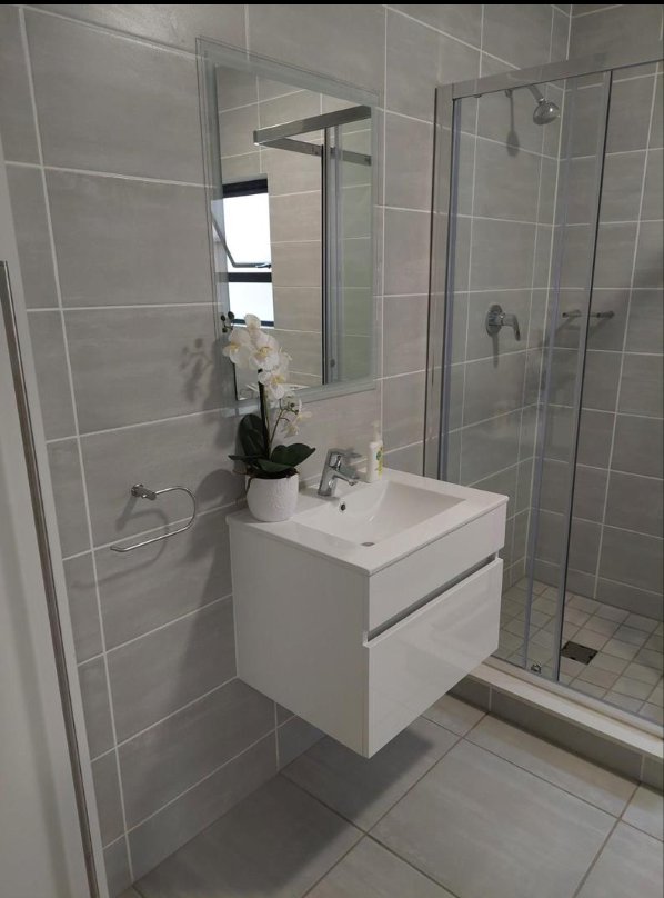 To Let 3 Bedroom Property for Rent in Waterfall Gauteng