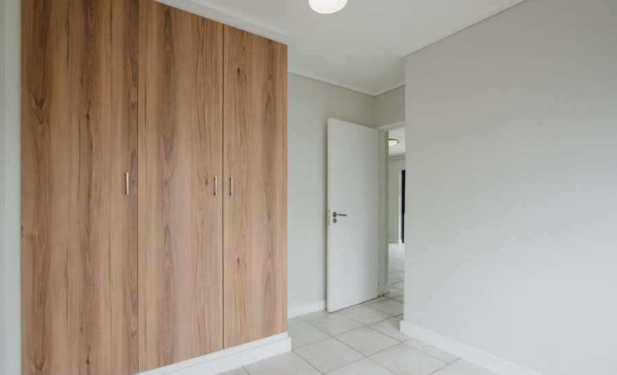 To Let 2 Bedroom Property for Rent in Linbro Park Gauteng