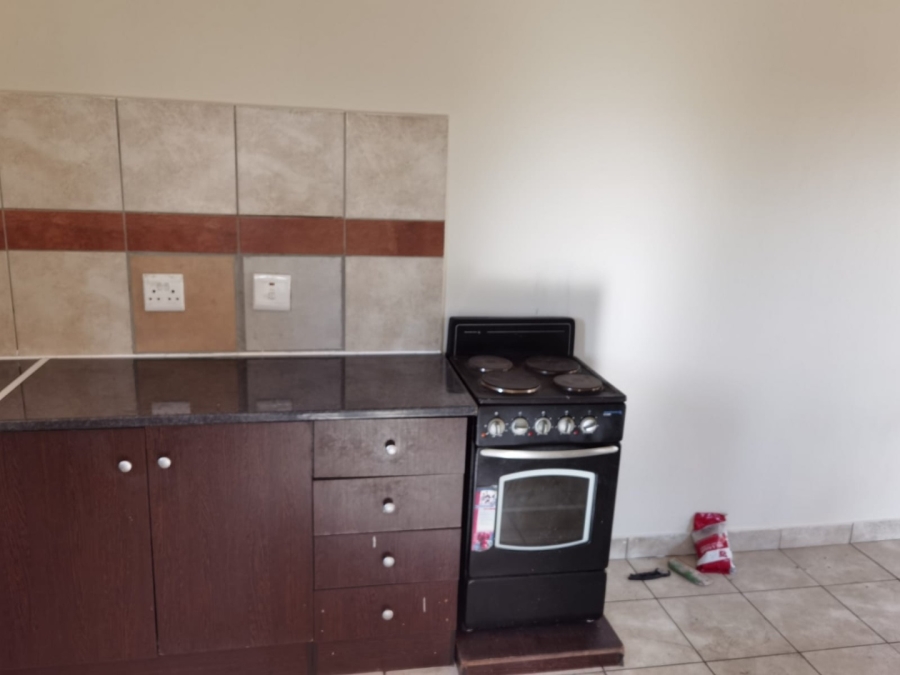 To Let 1 Bedroom Property for Rent in Kempton Park Central Gauteng