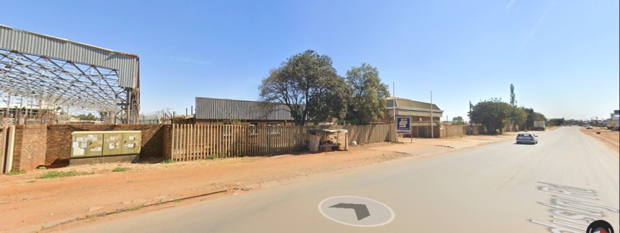 Commercial Property for Sale in Clayville Industria Gauteng