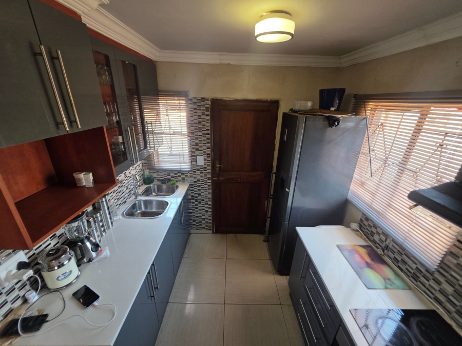 2 Bedroom Property for Sale in Soshanguve XX Gauteng