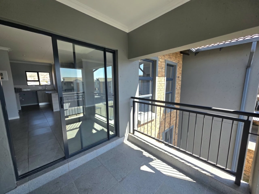 3 Bedroom Property for Sale in Diswilmar A H Gauteng