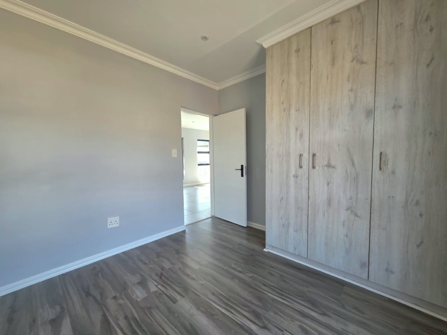 3 Bedroom Property for Sale in Diswilmar A H Gauteng