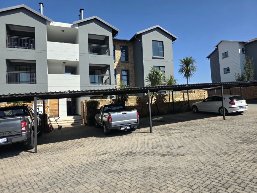 3 Bedroom Property for Sale in Diswilmar A H Gauteng