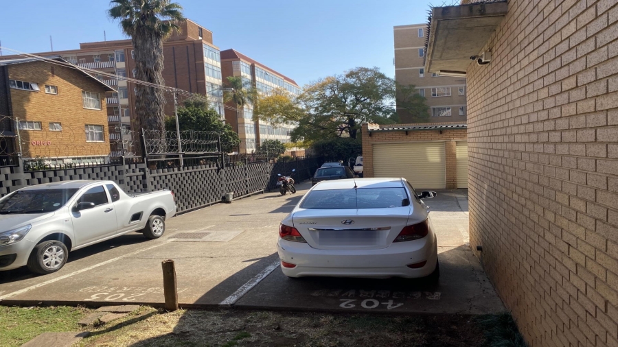 1 Bedroom Property for Sale in Pretoria Gauteng