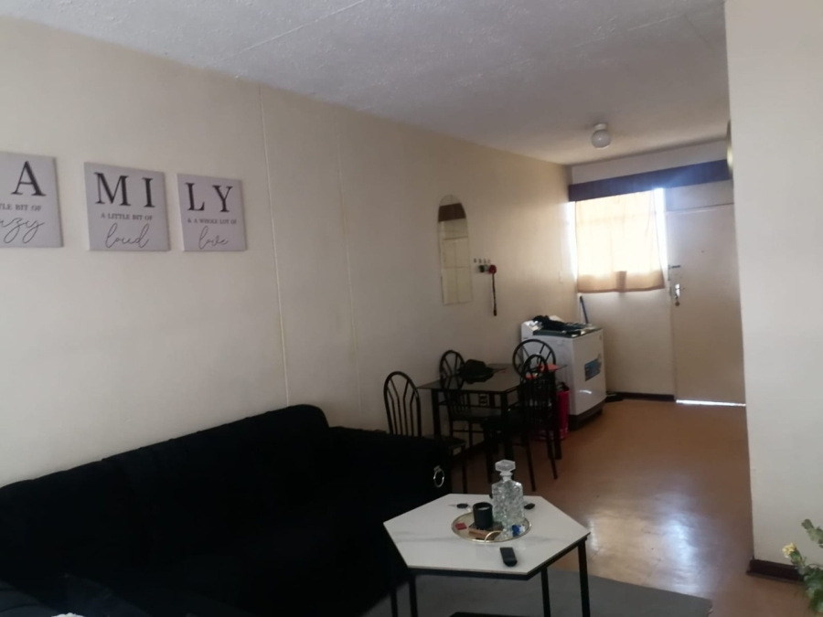 2 Bedroom Property for Sale in Pretoria West Gauteng