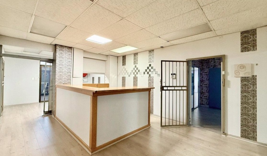 To Let Commercial Property for Rent in Garsfontein Gauteng