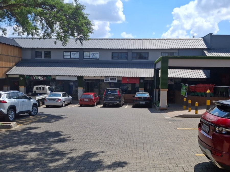 To Let Commercial Property for Rent in Garsfontein Gauteng