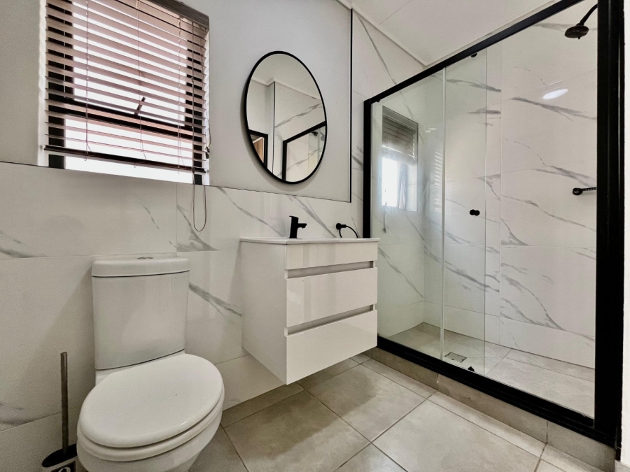 To Let 3 Bedroom Property for Rent in Waterfall Gauteng