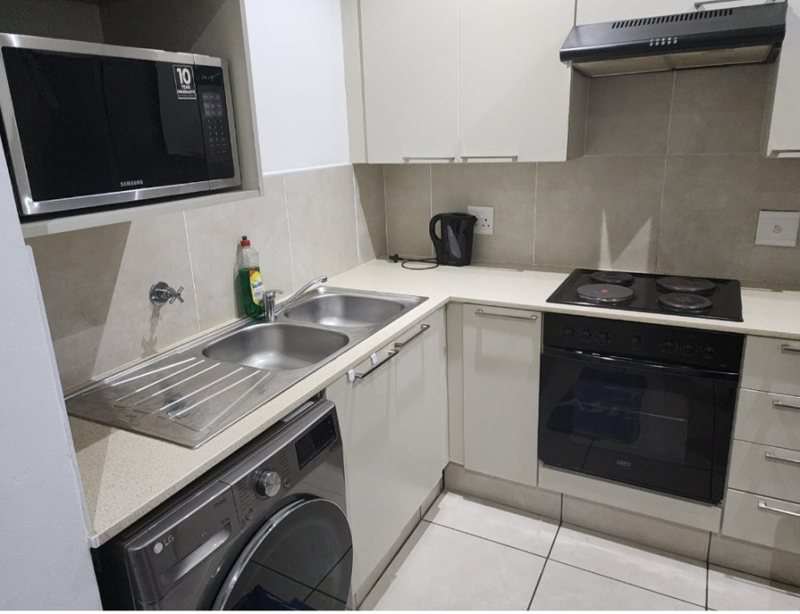 To Let 1 Bedroom Property for Rent in Sunninghill Gauteng