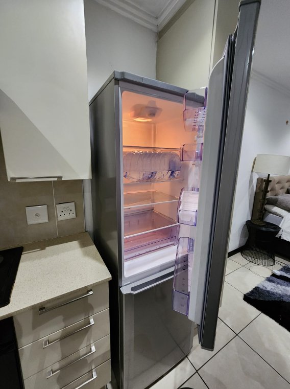 To Let 1 Bedroom Property for Rent in Sunninghill Gauteng