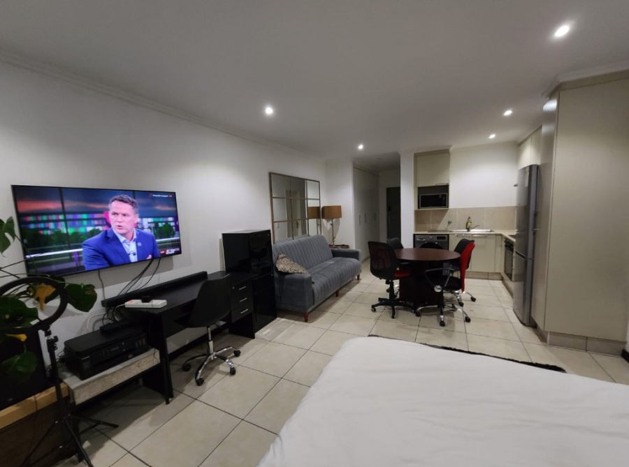 To Let 1 Bedroom Property for Rent in Sunninghill Gauteng