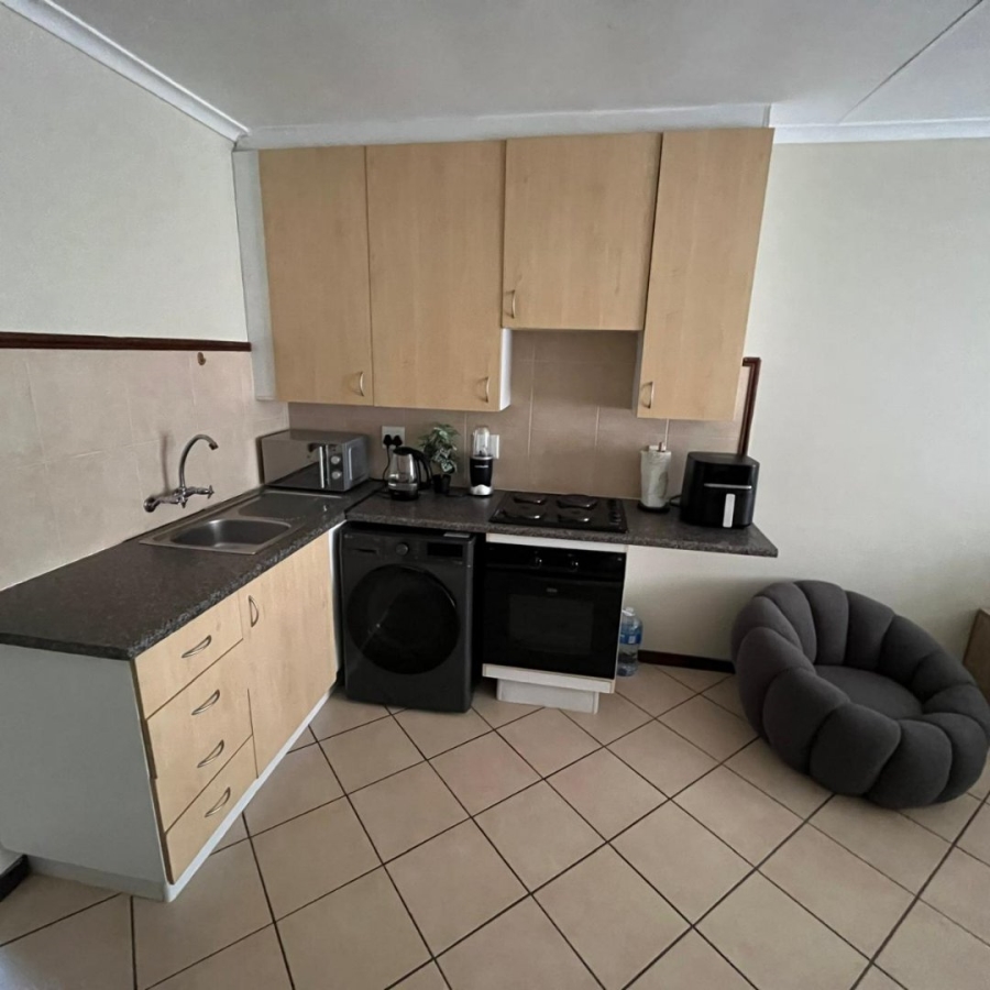 To Let 1 Bedroom Property for Rent in Karenpark Gauteng
