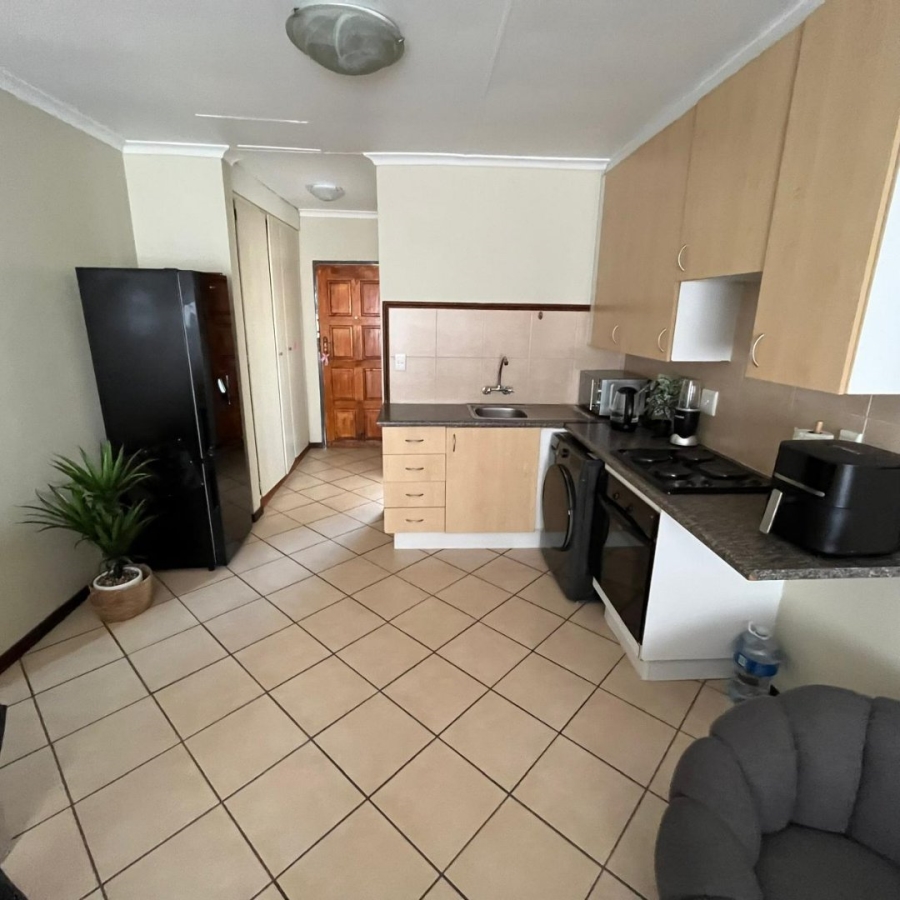 To Let 1 Bedroom Property for Rent in Karenpark Gauteng