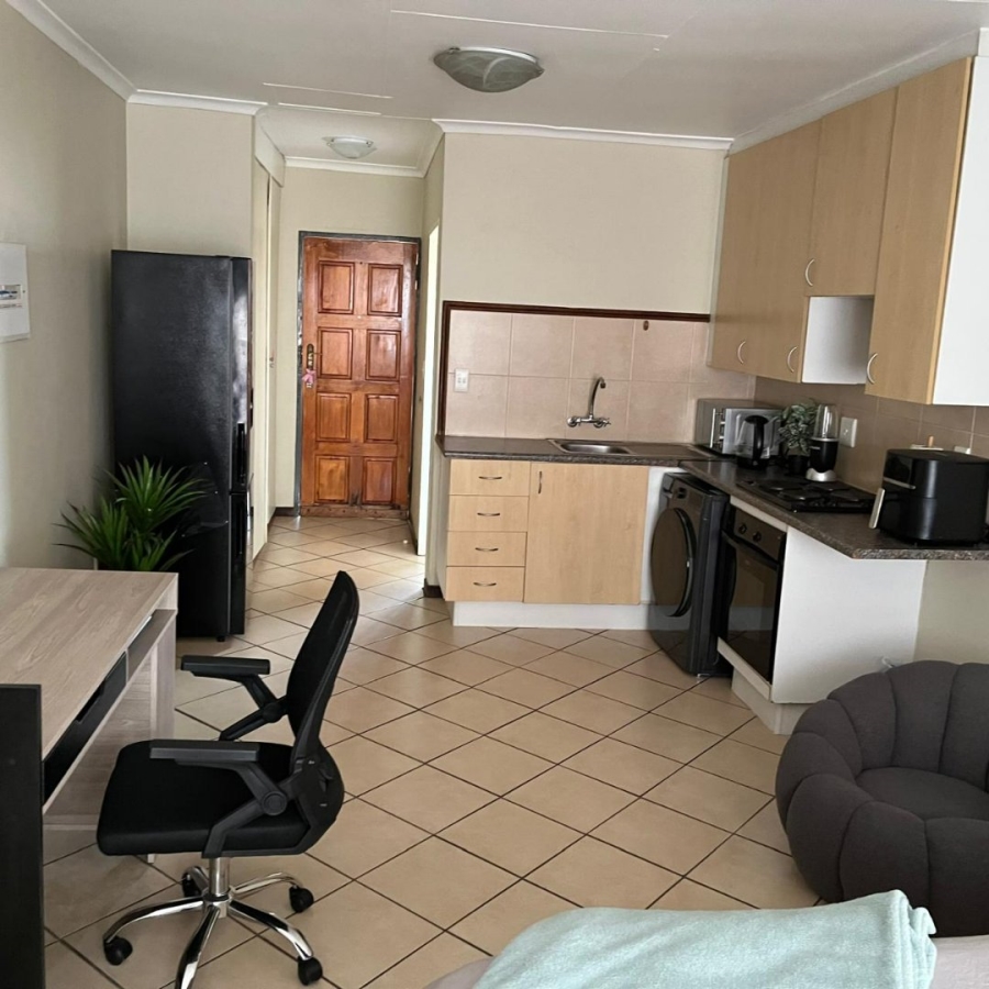 To Let 1 Bedroom Property for Rent in Karenpark Gauteng