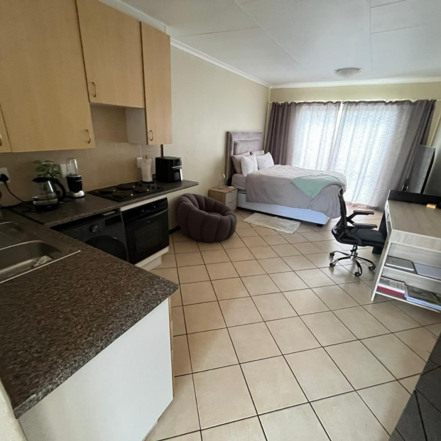 To Let 1 Bedroom Property for Rent in Karenpark Gauteng