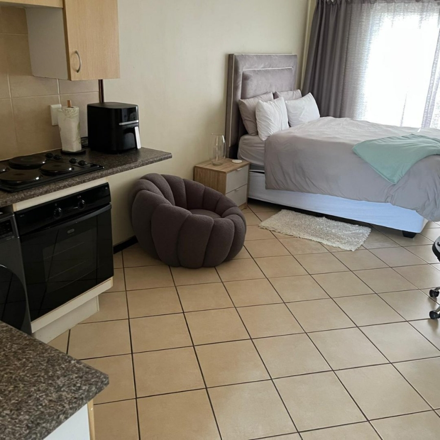 To Let 1 Bedroom Property for Rent in Karenpark Gauteng