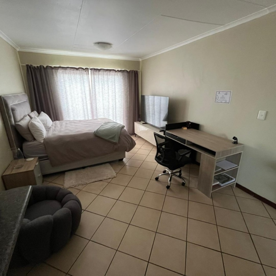 To Let 1 Bedroom Property for Rent in Karenpark Gauteng