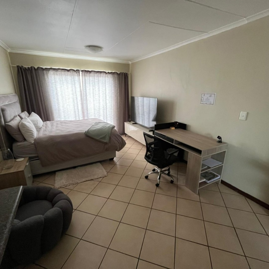 To Let 1 Bedroom Property for Rent in Karenpark Gauteng