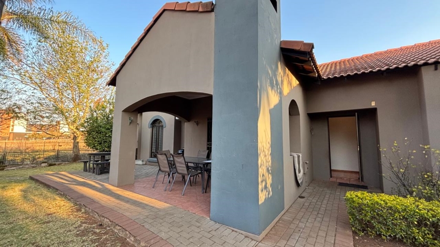 3 Bedroom Property for Sale in Eco Park Gauteng