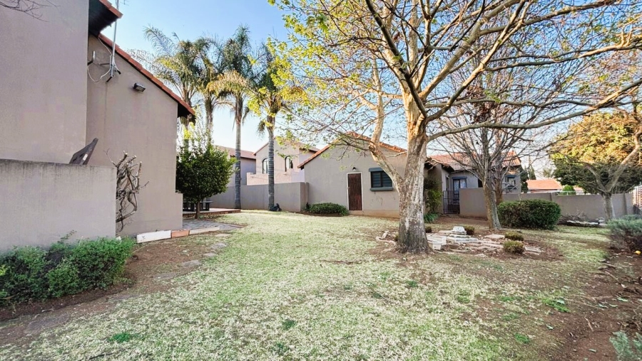 3 Bedroom Property for Sale in Eco Park Gauteng