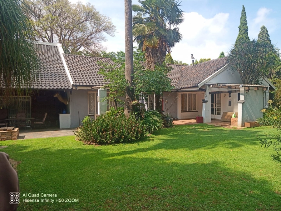 3 Bedroom Property for Sale in Selcourt Gauteng