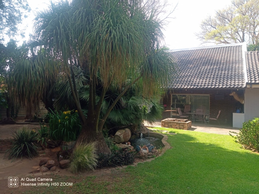 3 Bedroom Property for Sale in Selcourt Gauteng