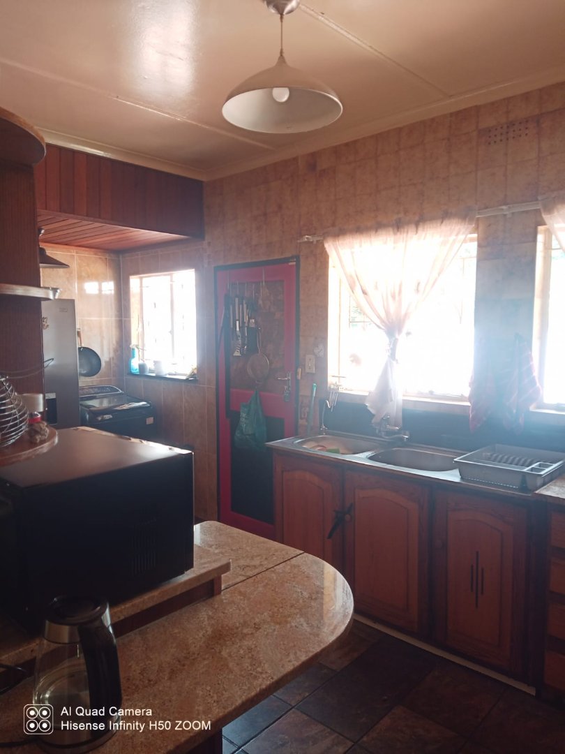 3 Bedroom Property for Sale in Selcourt Gauteng